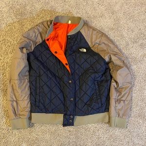 Reversible North Face size: L